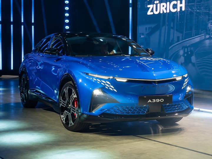 Alpine A390: precio en España del GT y el GTS, y la versión más barata que prepara Alpine (fotos espía)