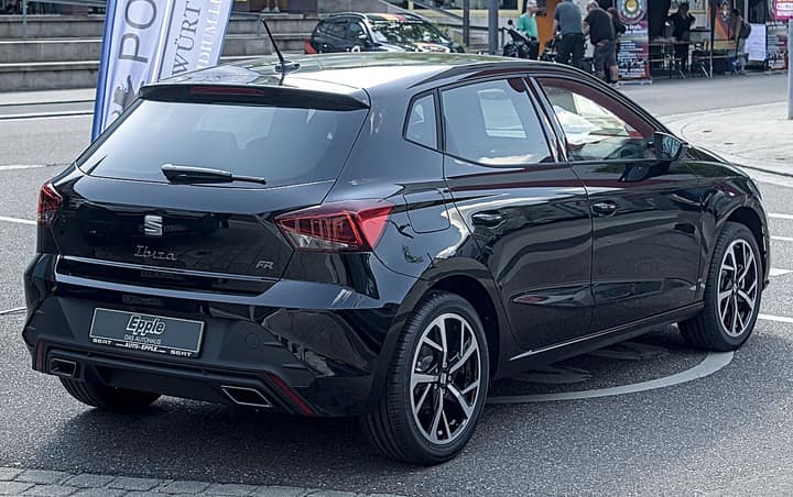 Seat Ibiza o Seat Arona: cuál comprar en España en 2026